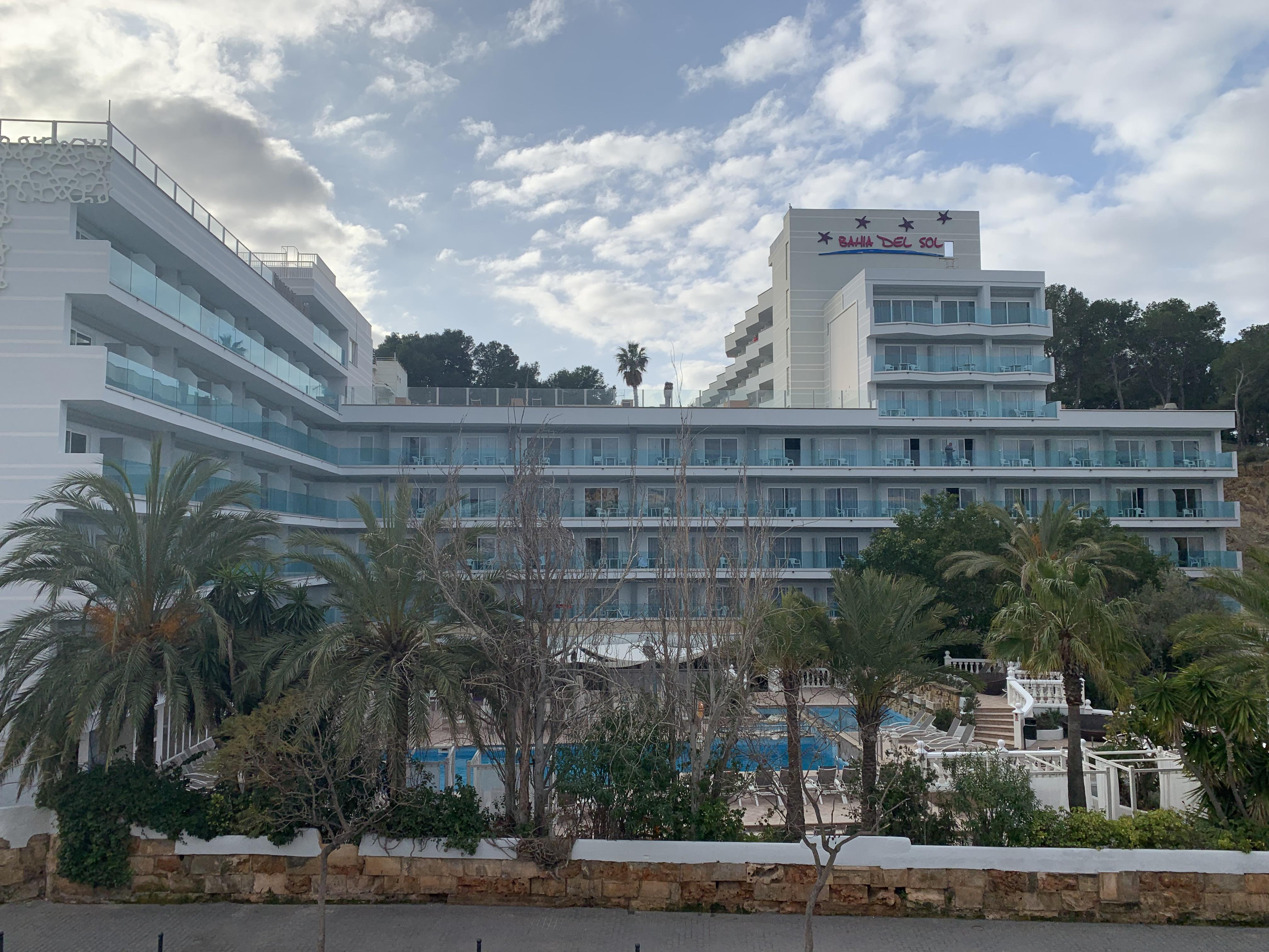 Hotel Bahia Del Sol Санта Понса Екстериор снимка