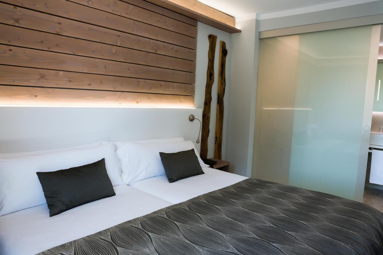 Hotel Bahia Del Sol Санта Понса Екстериор снимка
