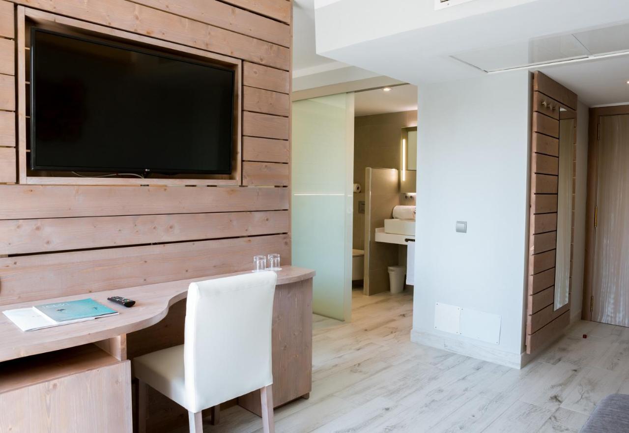 Hotel Bahia Del Sol Санта Понса Екстериор снимка