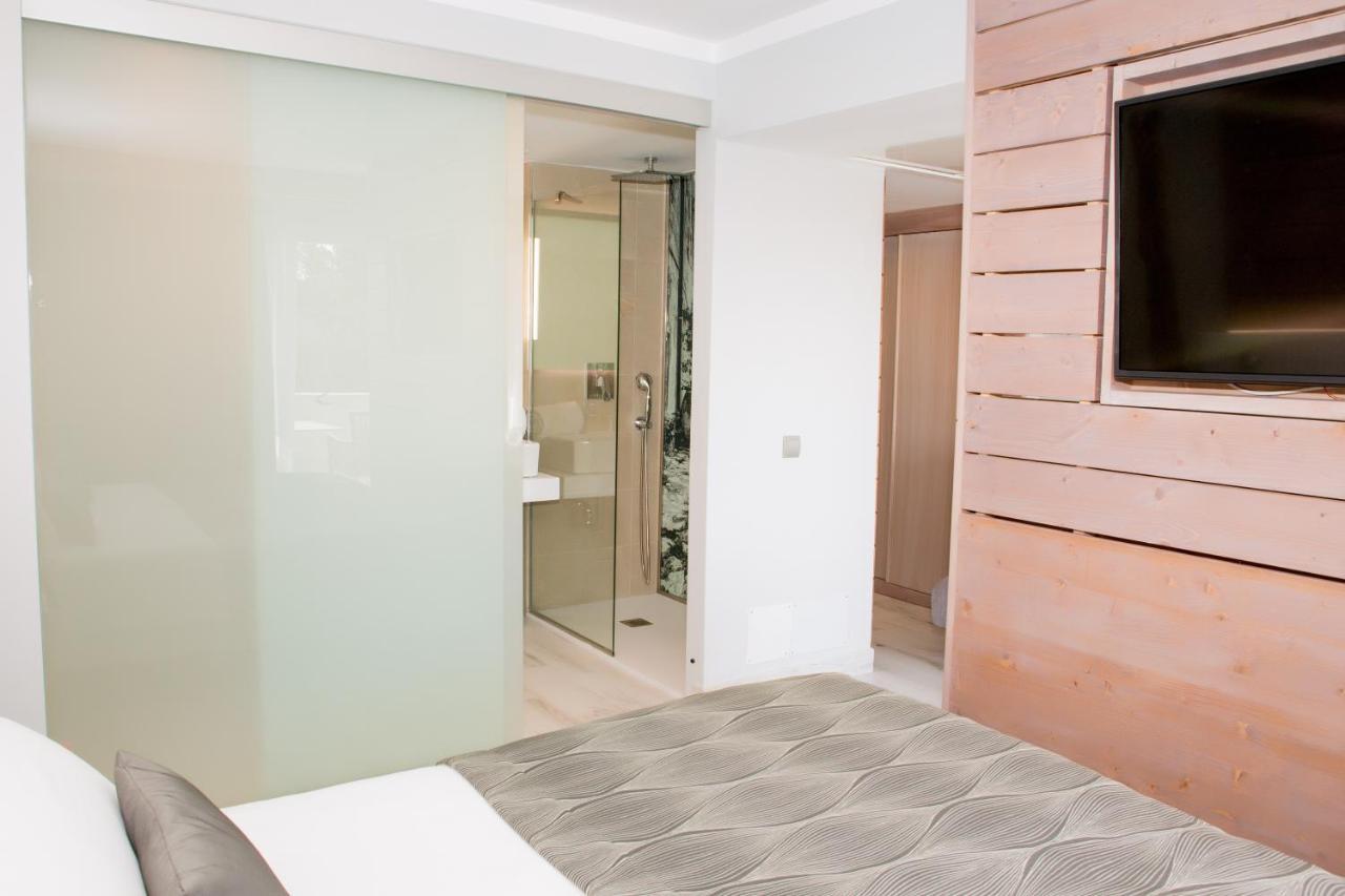 Hotel Bahia Del Sol Санта Понса Екстериор снимка
