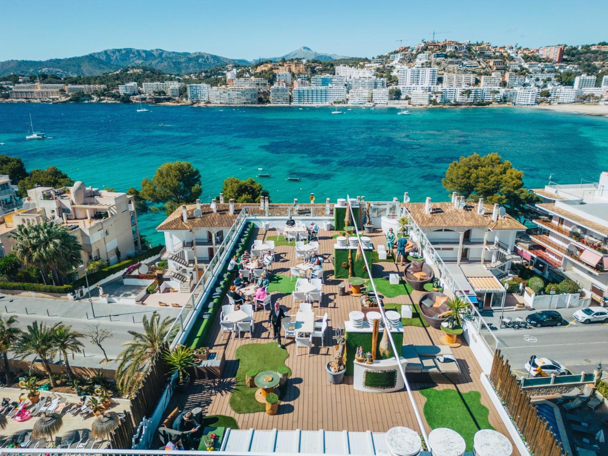 Hotel Bahia Del Sol Санта Понса Екстериор снимка